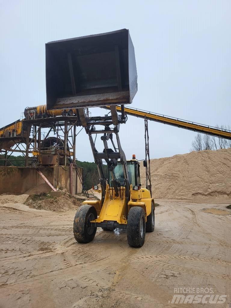 Volvo L 40 B Mini yükleyiciler