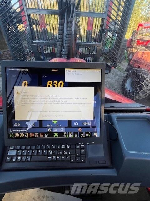 Komatsu XF895-2 Tomruk yükleyici traktörler