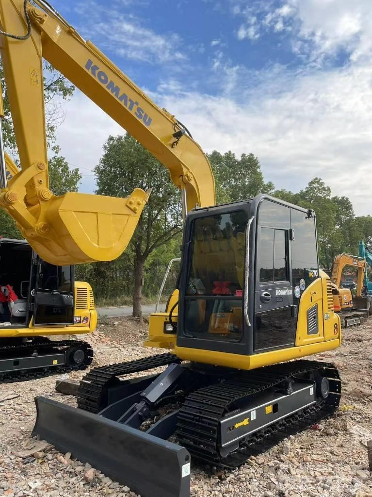 Komatsu 70-8 Paletli ekskavatörler