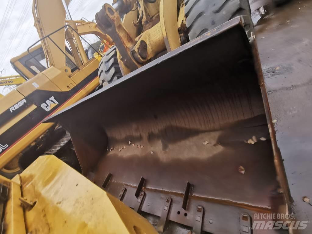 CAT 966F Tekerlekli yükleyiciler