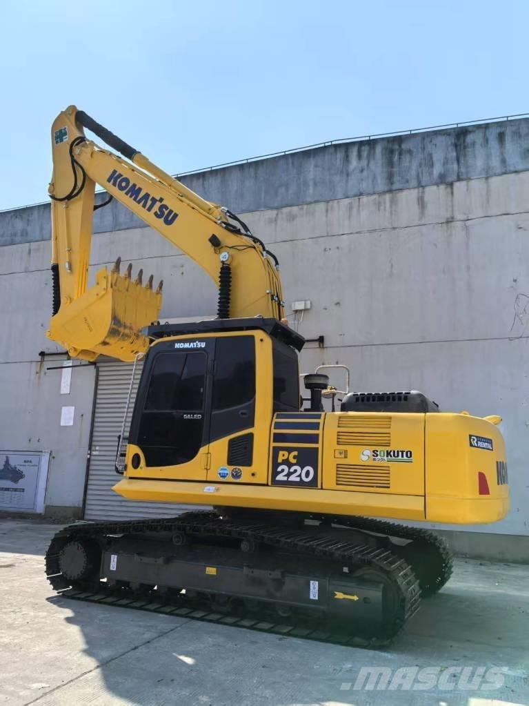 Komatsu PC 200-8 Paletli ekskavatörler