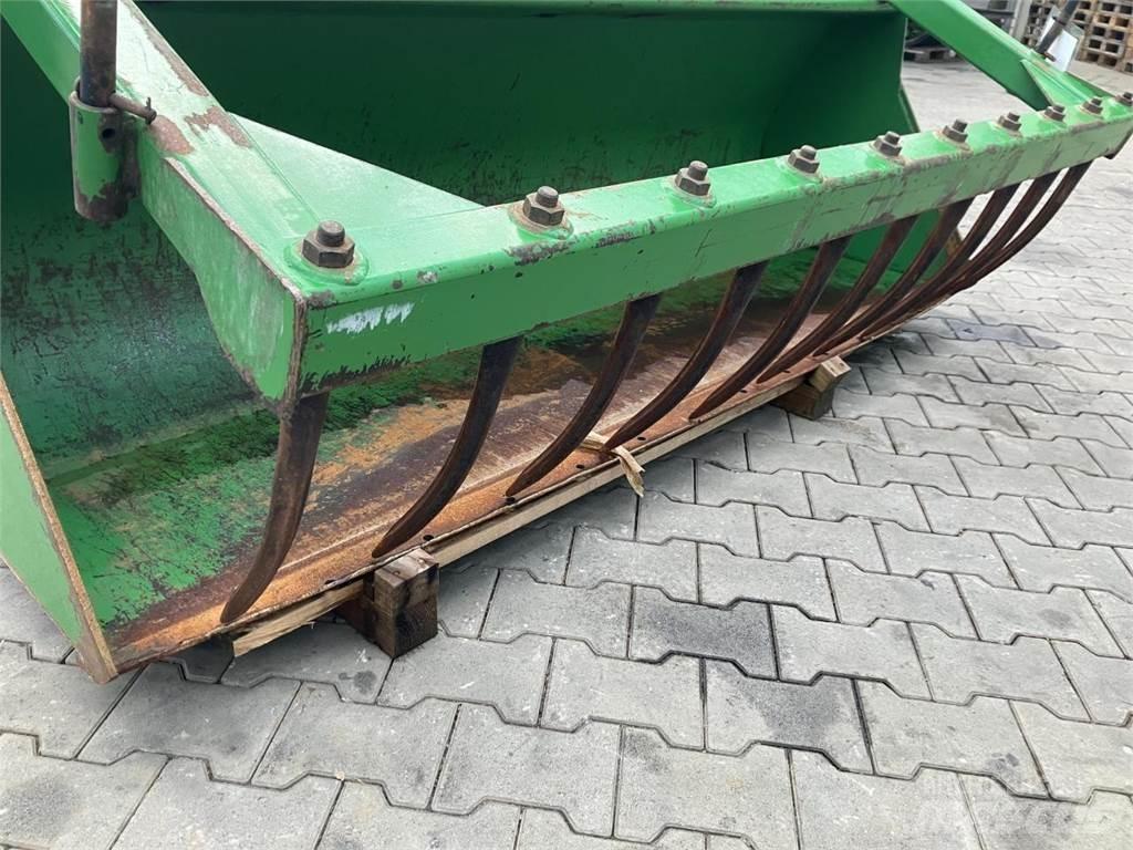 John Deere 2,20 m Ön yükleyici atasmanlar
