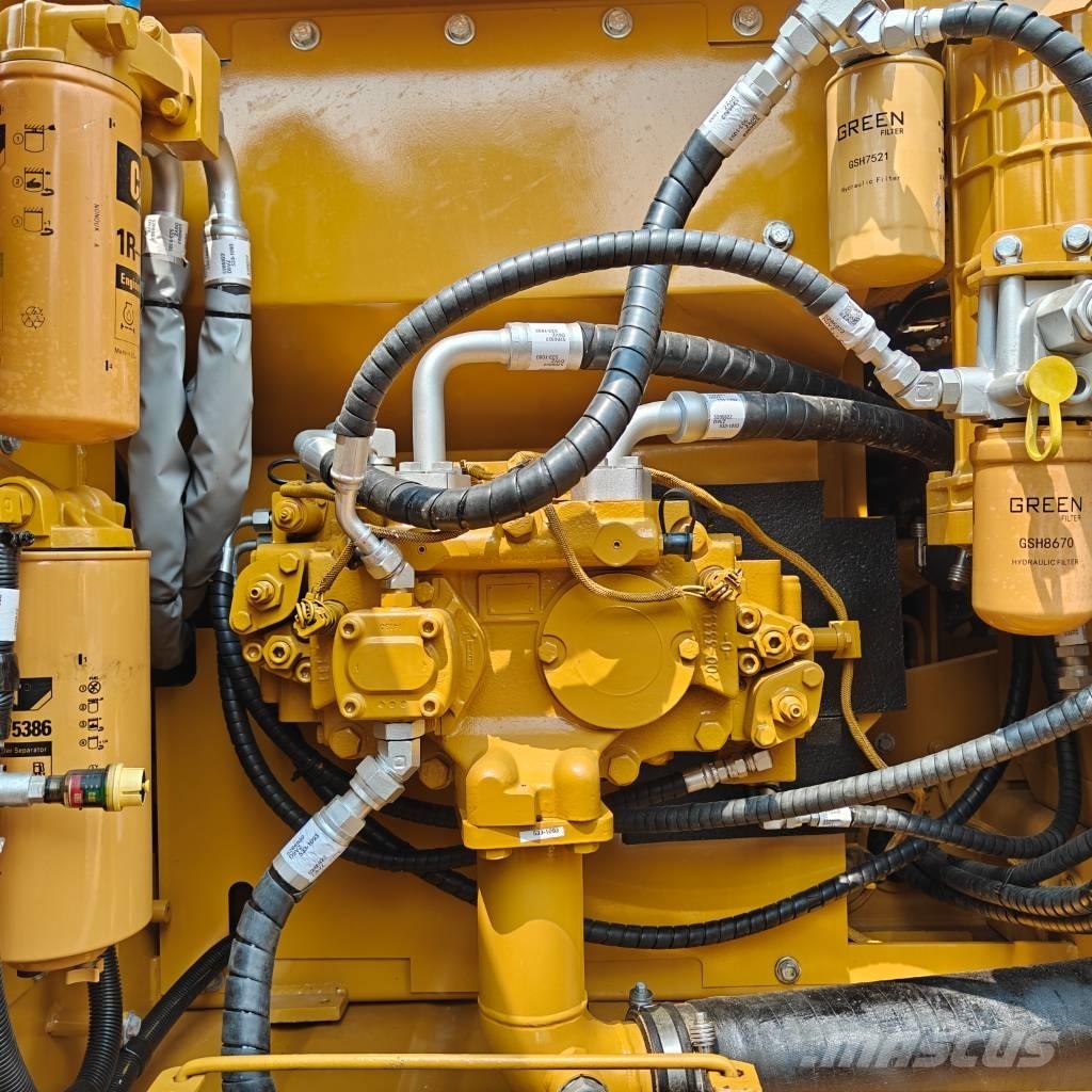 CAT 320D2L Paletli ekskavatörler