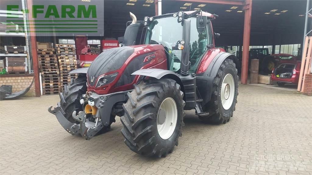 Valtra T 174 Traktörler