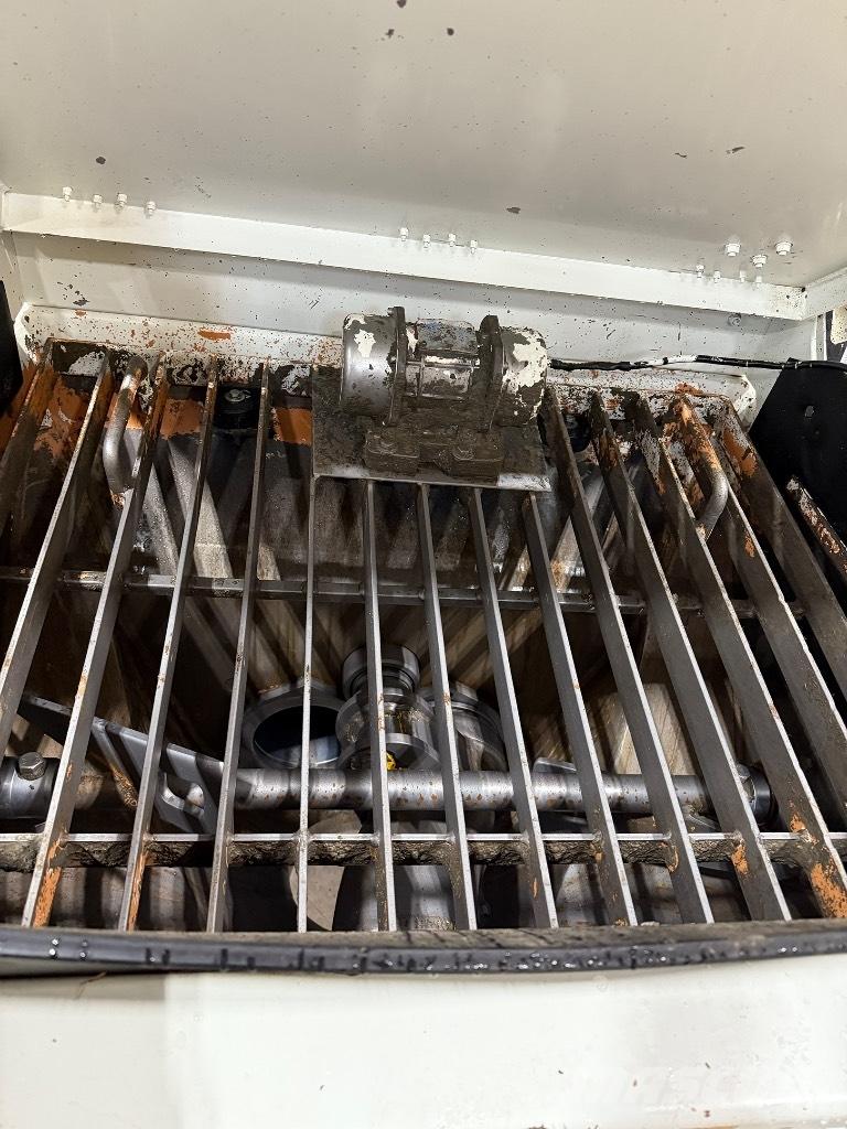 KCP KML 1160 (#1036) Beton pompaları