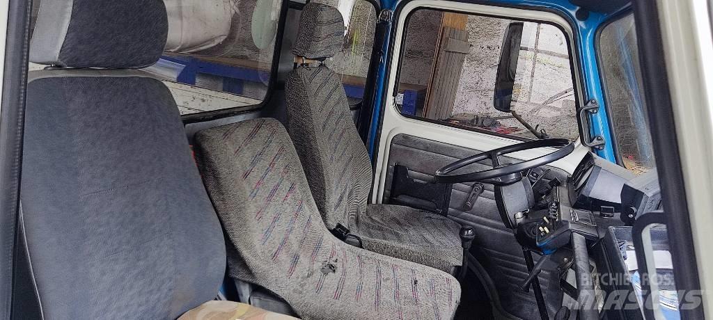 Avia 30N Flatbed kamyonlar