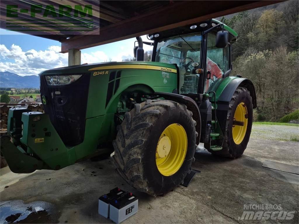 John Deere 8245 R Traktörler