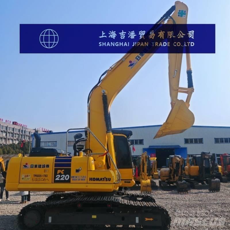 Komatsu PC 220 Paletli ekskavatörler