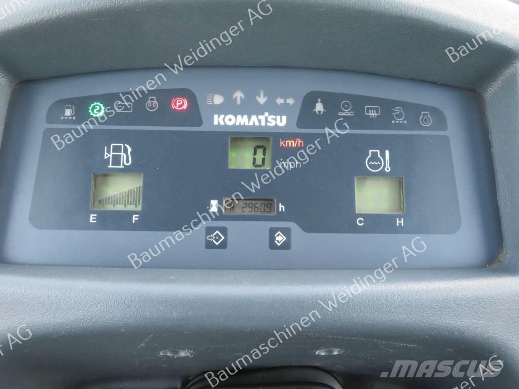 Komatsu WA 70-7 Tekerlekli yükleyiciler