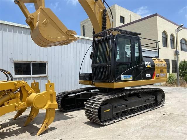 CAT 320 D Paletli ekskavatörler