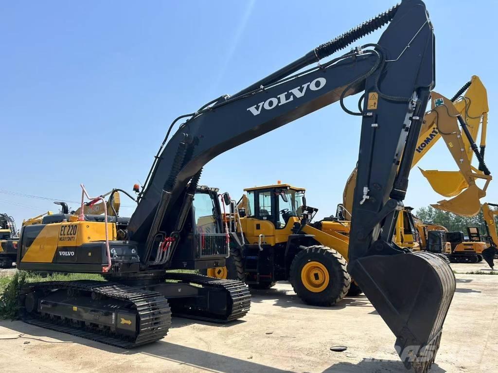 Volvo EC 220 Paletli ekskavatörler
