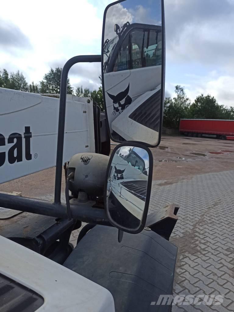 Bobcat T 40.180 Teleskopik yükleyiciler