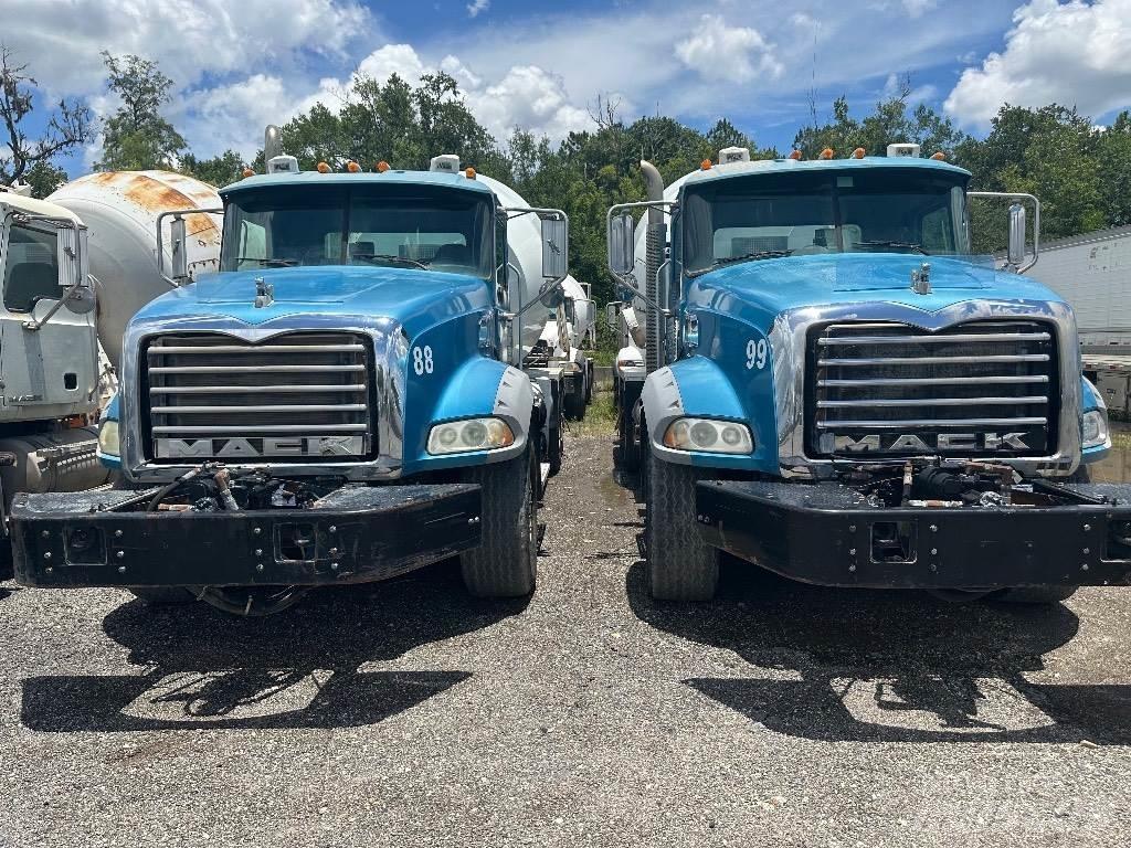 Mack GU 800 Diger kamyonlar