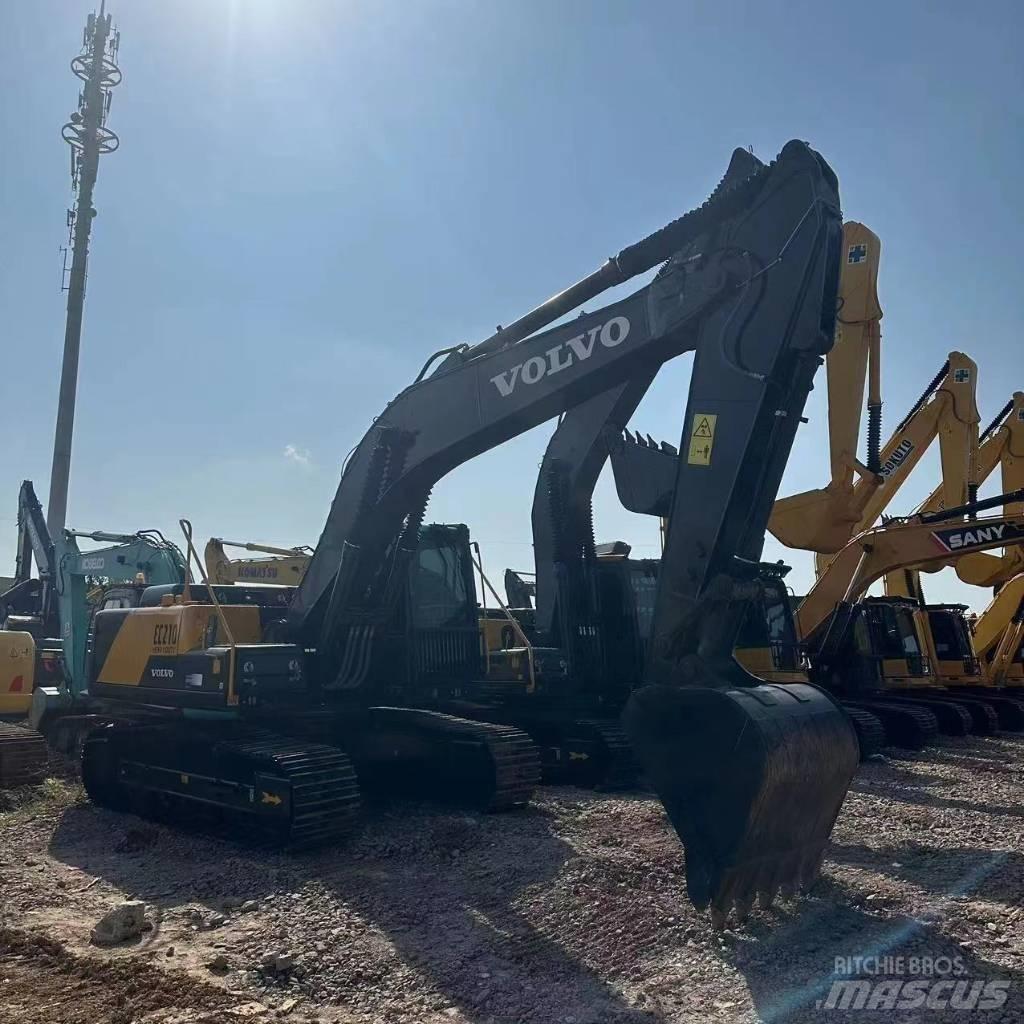 Volvo EC 210 Paletli ekskavatörler