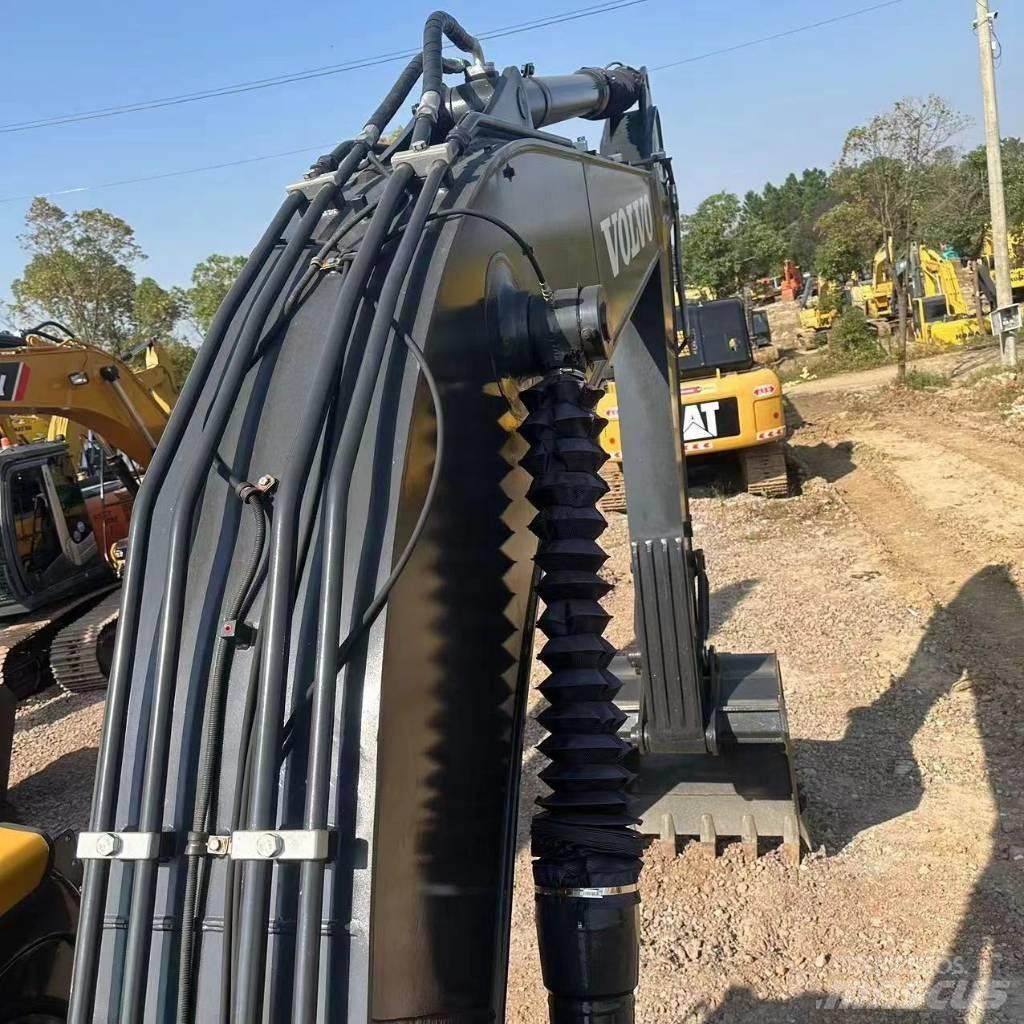 Volvo EC 210 Paletli ekskavatörler