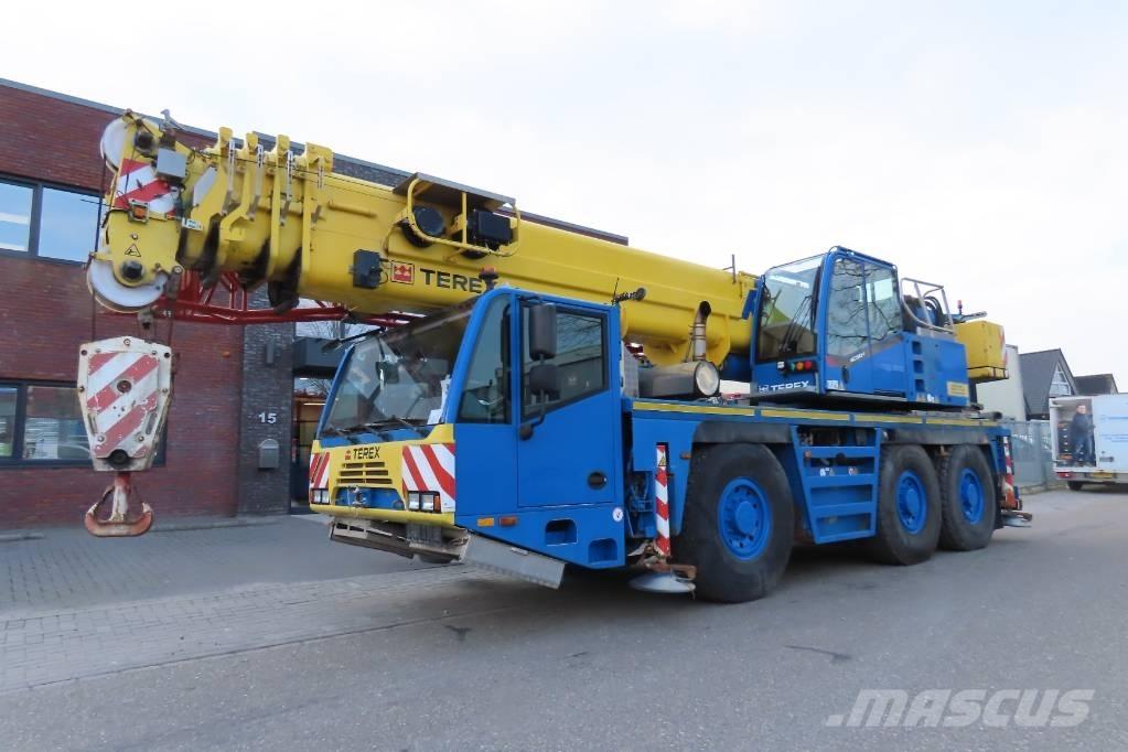 Terex Demag AC 50-1 Yol-Arazi Tipi Vinçler (AT)
