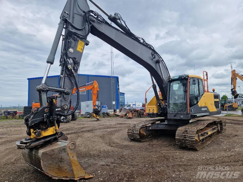 Volvo EC220EL Paletli ekskavatörler
