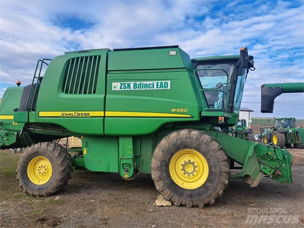 John Deere W650 Biçerdöverler