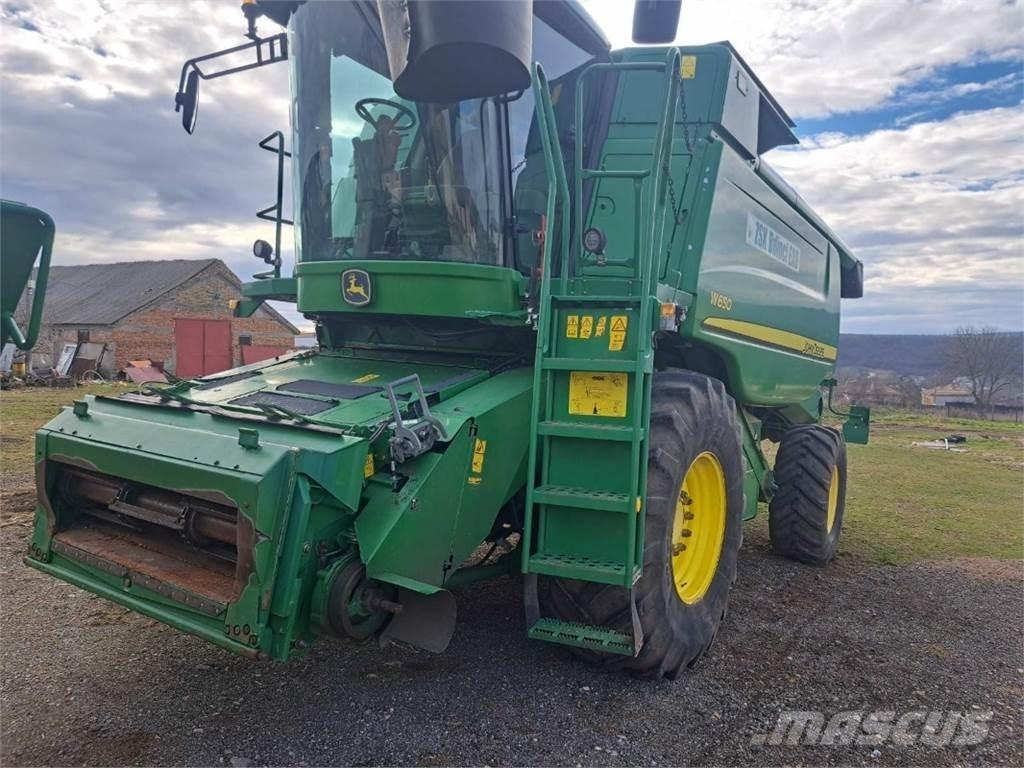 John Deere W650 Biçerdöverler