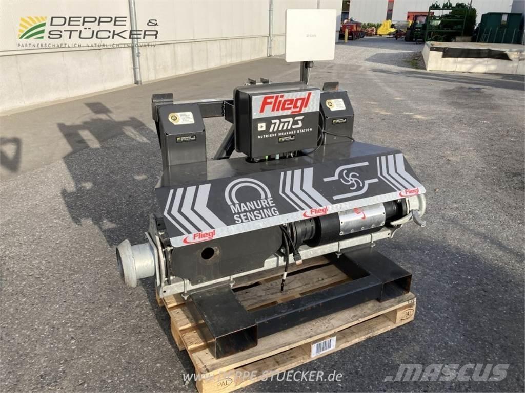 Fliegl NIR Station Gübre dagitma tankerleri