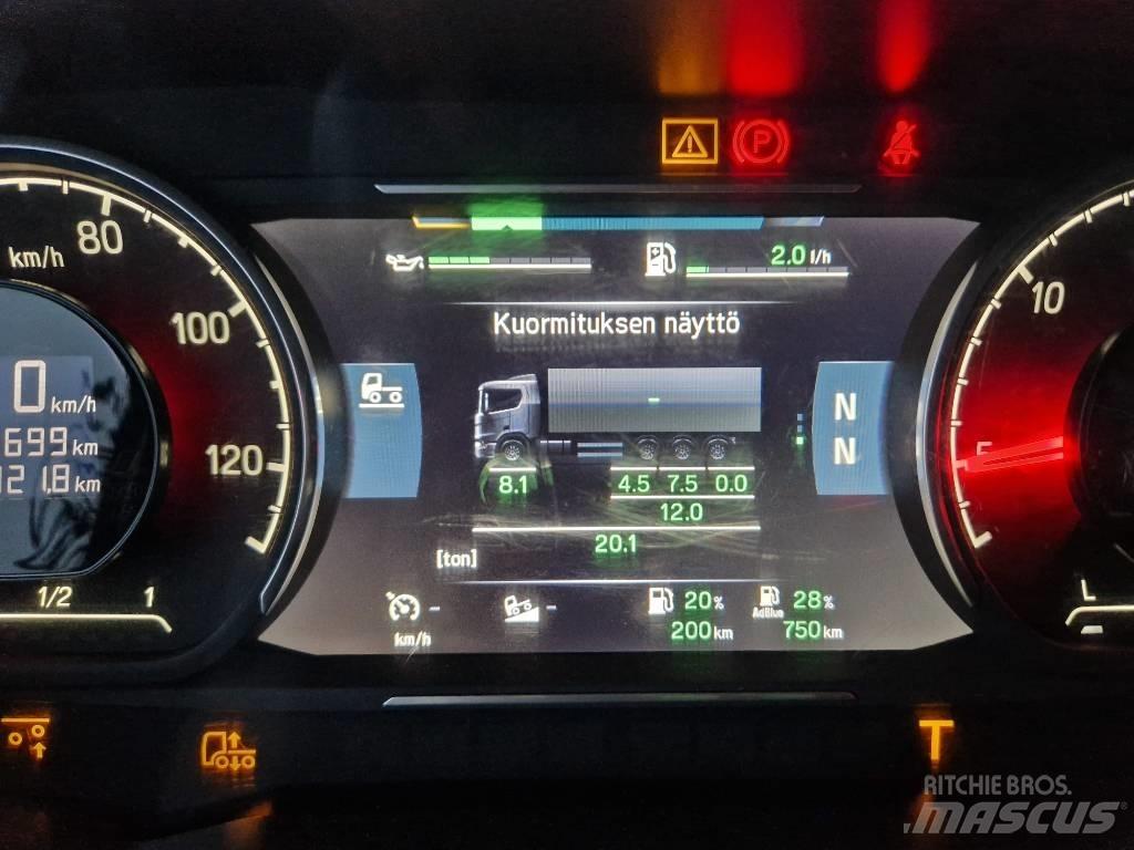 Scania R540 8x2 Araç üzeri vinçler