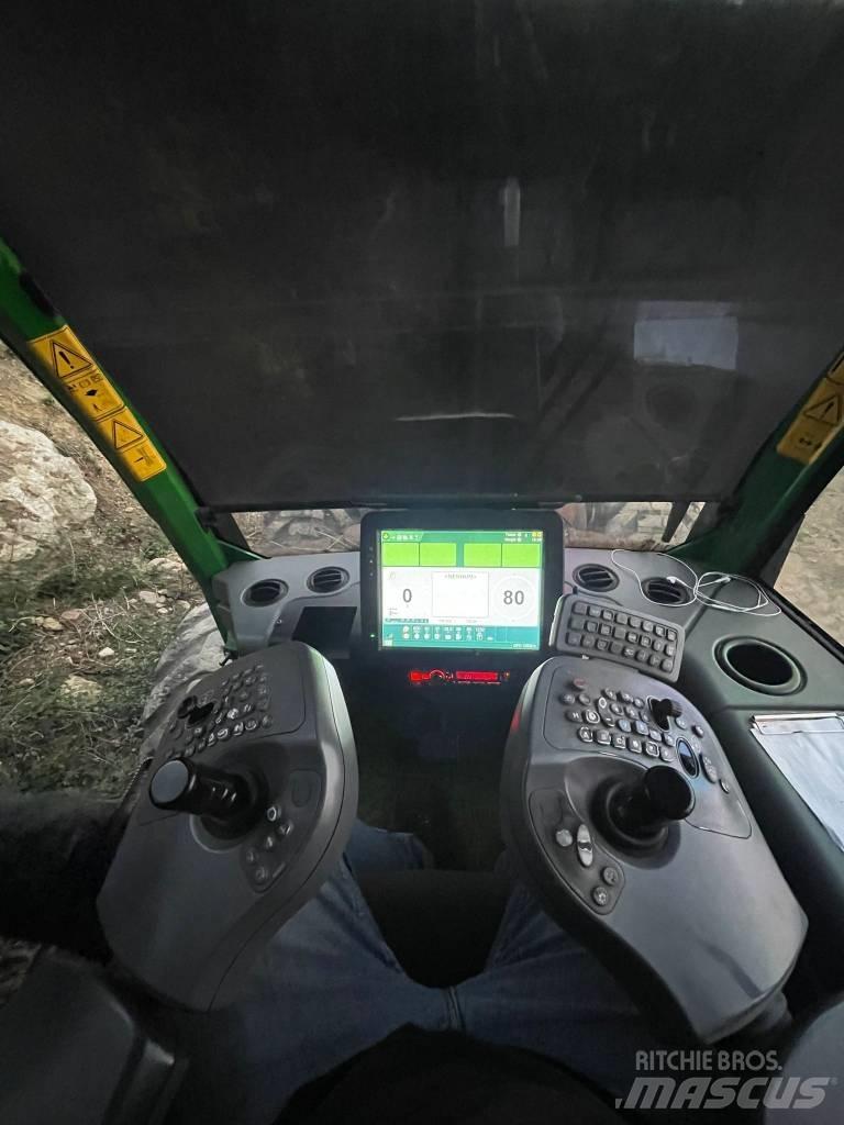 John Deere 1270 G Biçerdöverler
