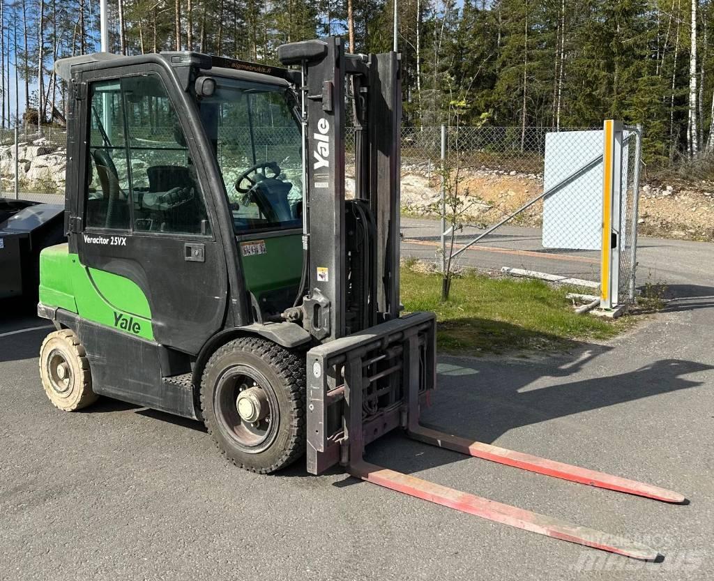 Yale GLP 25 VX LPG'li forkliftler