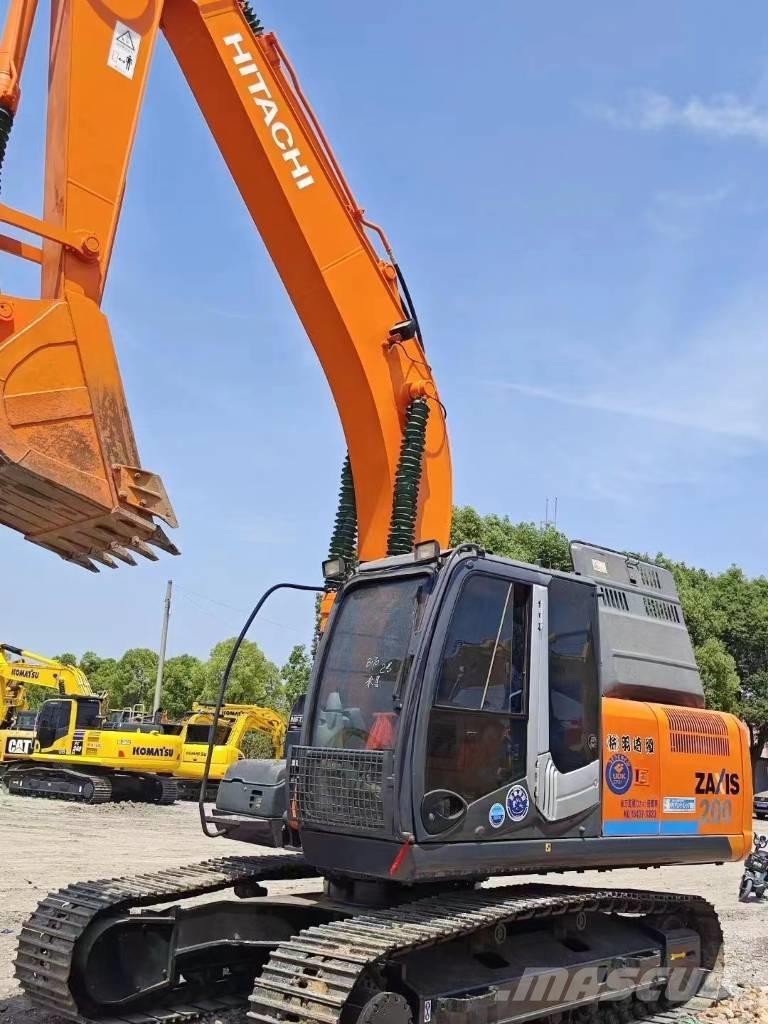 Hitachi ZX200 Paletli ekskavatörler