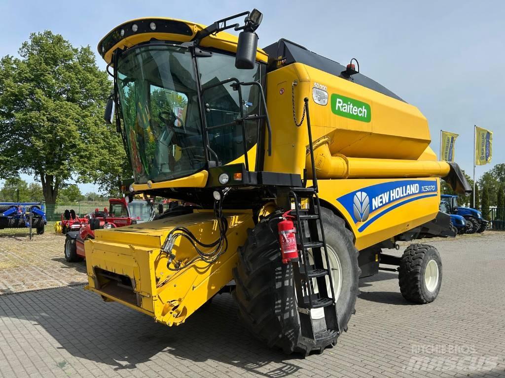 New Holland TC 5070 Biçerdöverler
