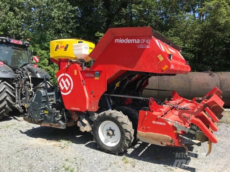 Miedema CP42 P 75H Patates ekme makineleri