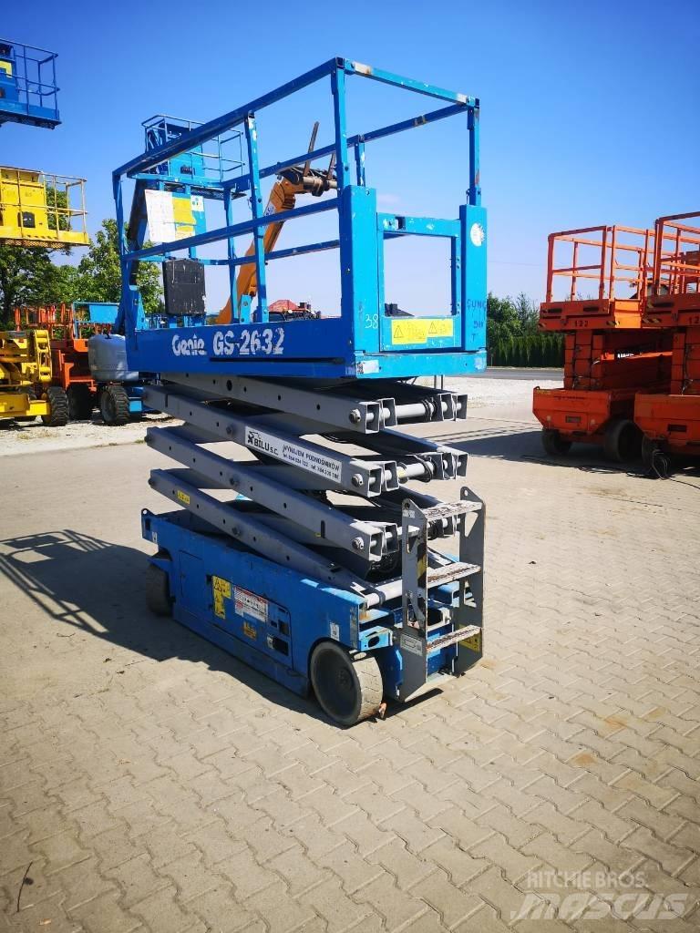 Genie 2632 Makasli platformlar