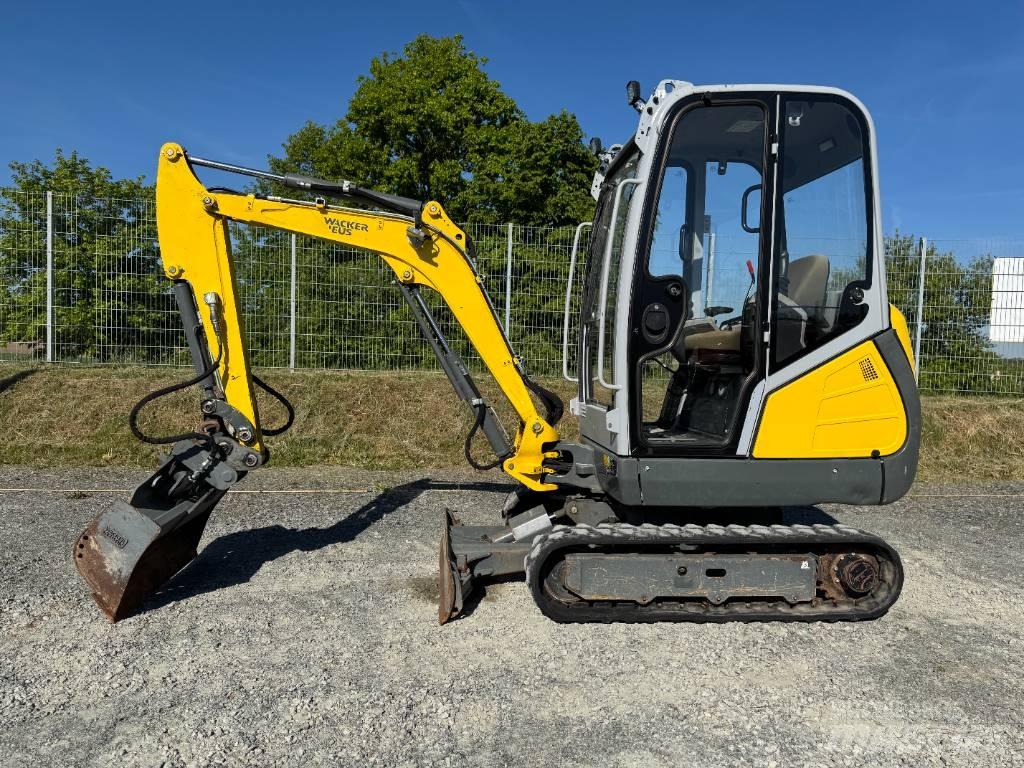 Wacker Neuson ET18 Paletli ekskavatörler