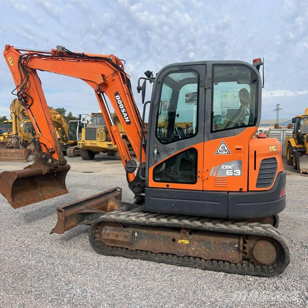 Doosan DX 63-3 Mini ekskavatörler, 7 tona dek