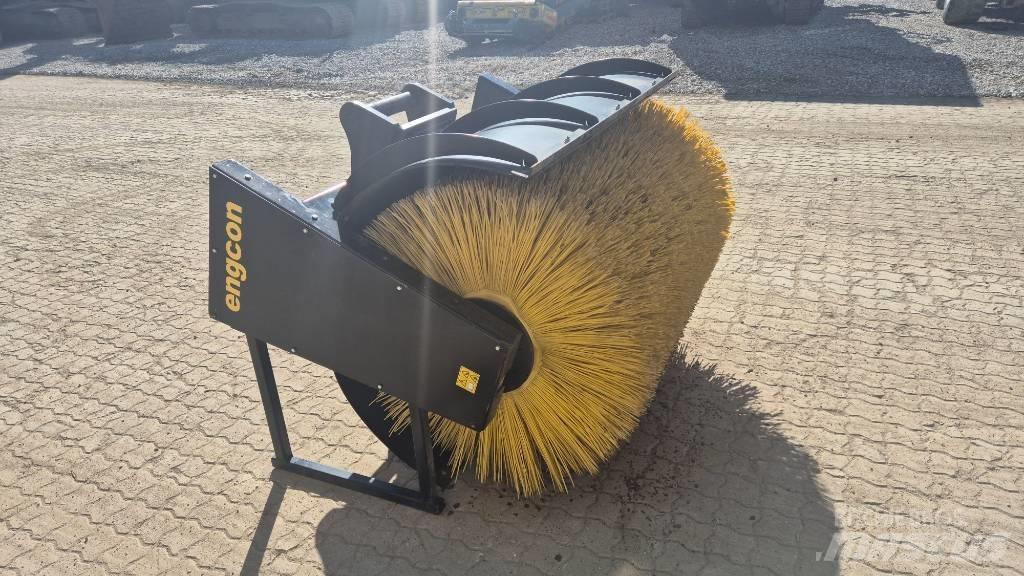 Engcon sweeper Cadde süpürücüler