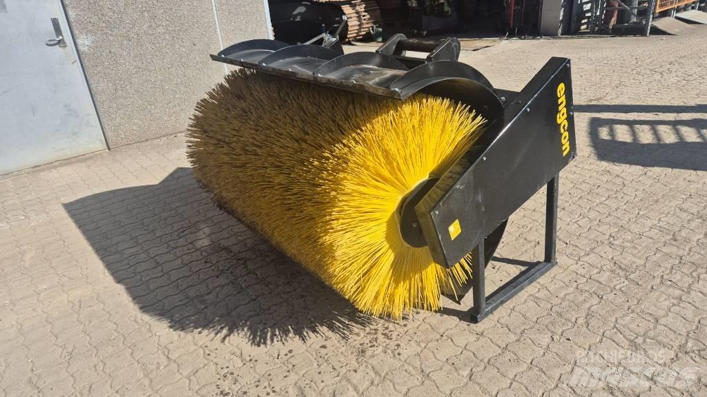 Engcon sweeper Cadde süpürücüler