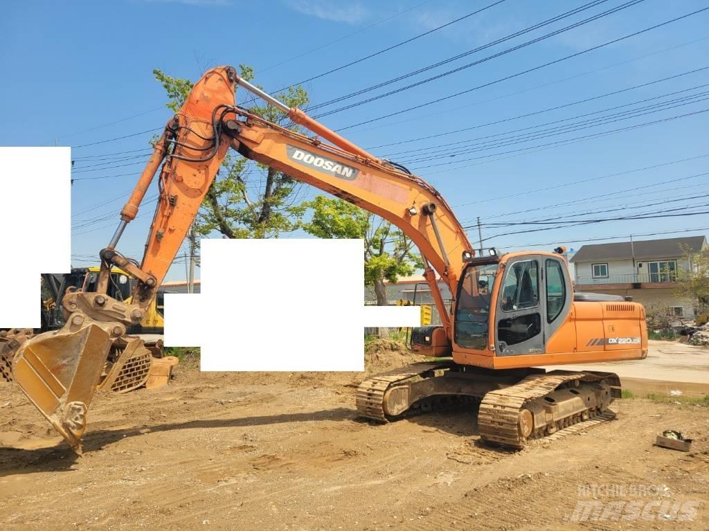 Doosan DX 220 LCA Paletli ekskavatörler