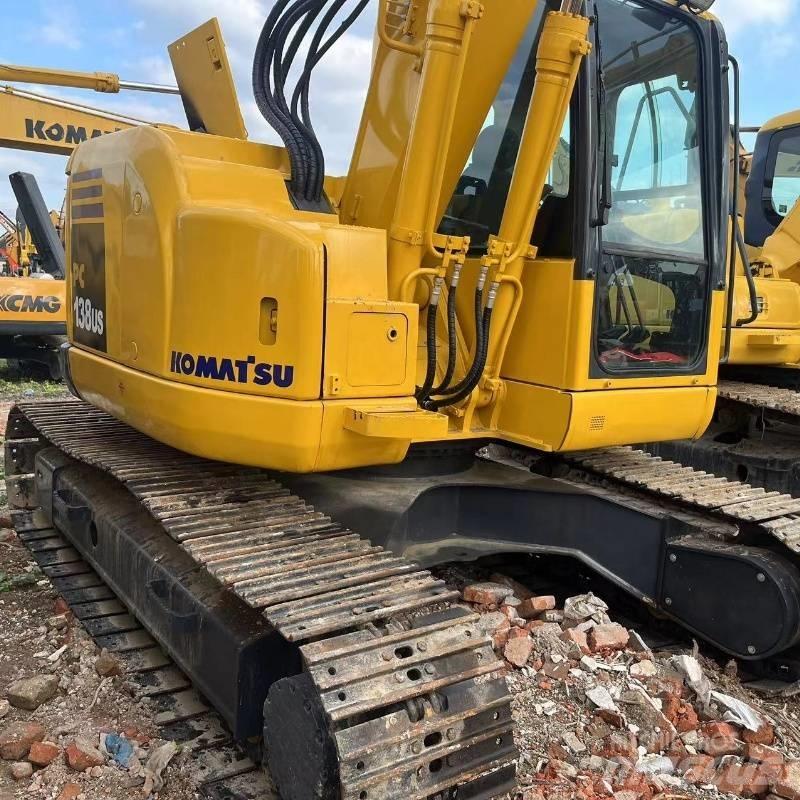 Komatsu PC 138 Paletli ekskavatörler