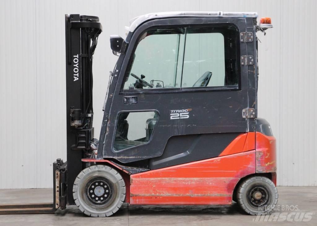 Toyota 8FBMT25 Elektrikli forkliftler