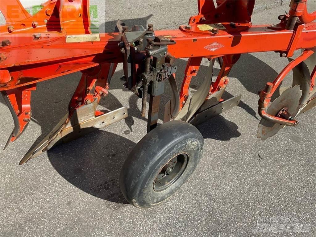 Kuhn MM 110 4T Pulluklar