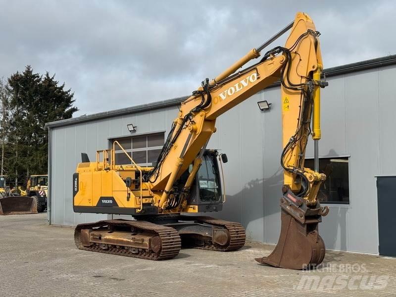 Volvo EC 250 ENL Paletli ekskavatörler