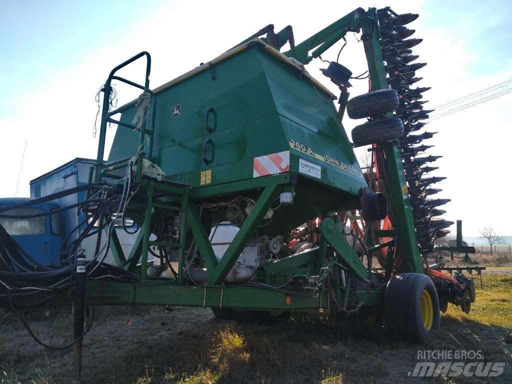 John Deere 740 A 9m Mibzerler