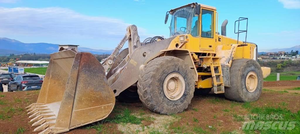 Volvo L 220 E Tekerlekli yükleyiciler