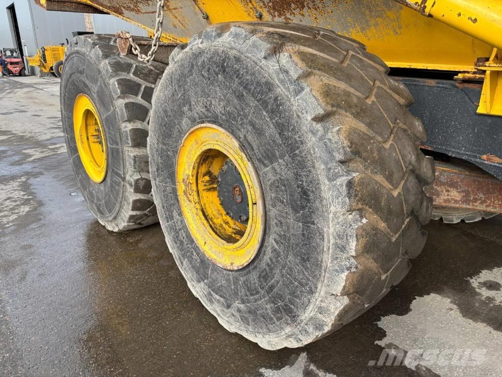 Komatsu HM 400-5 Belden kirma kaya kamyonu