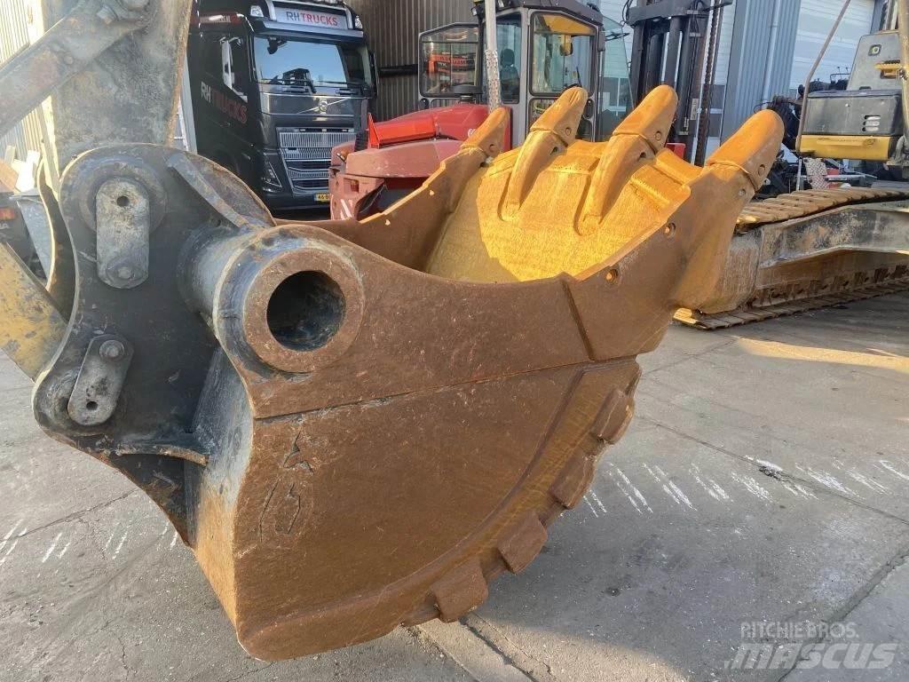CAT 336EL Paletli ekskavatörler