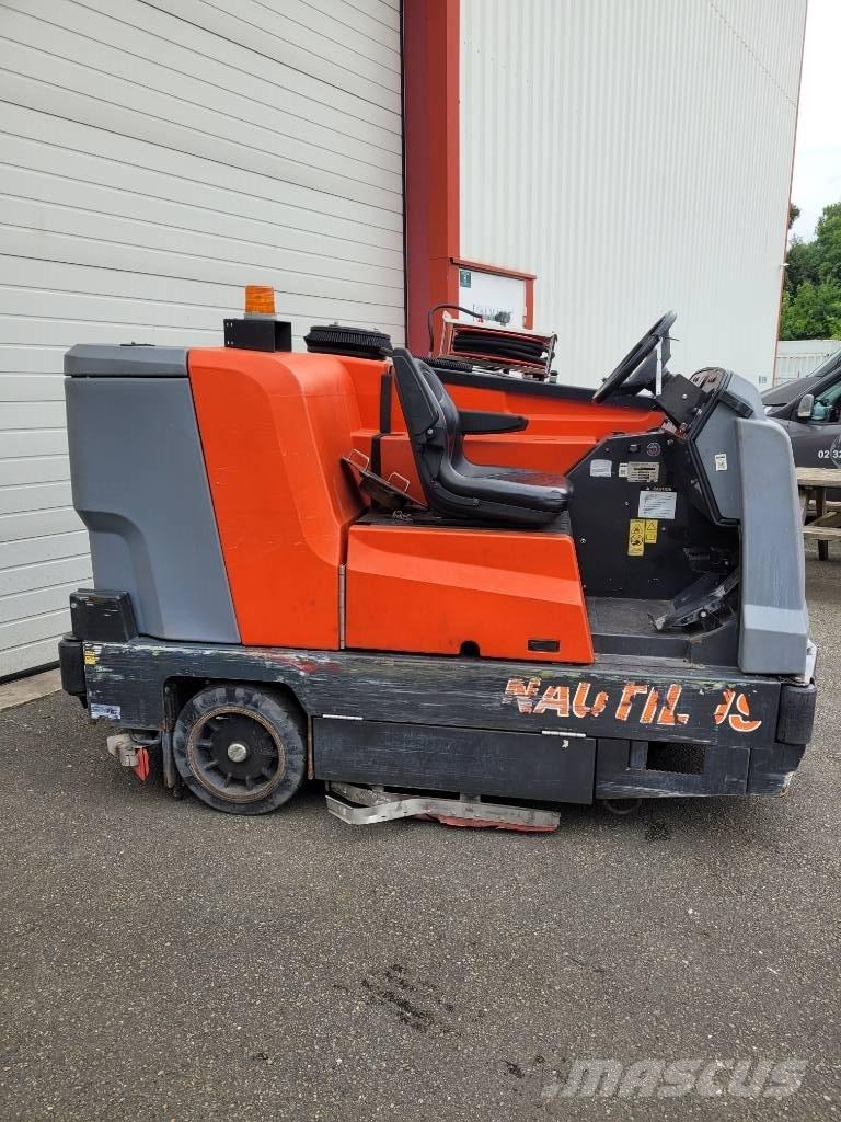 Hako PB 45 DSLCE Kurutmalı temizleme makineleri
