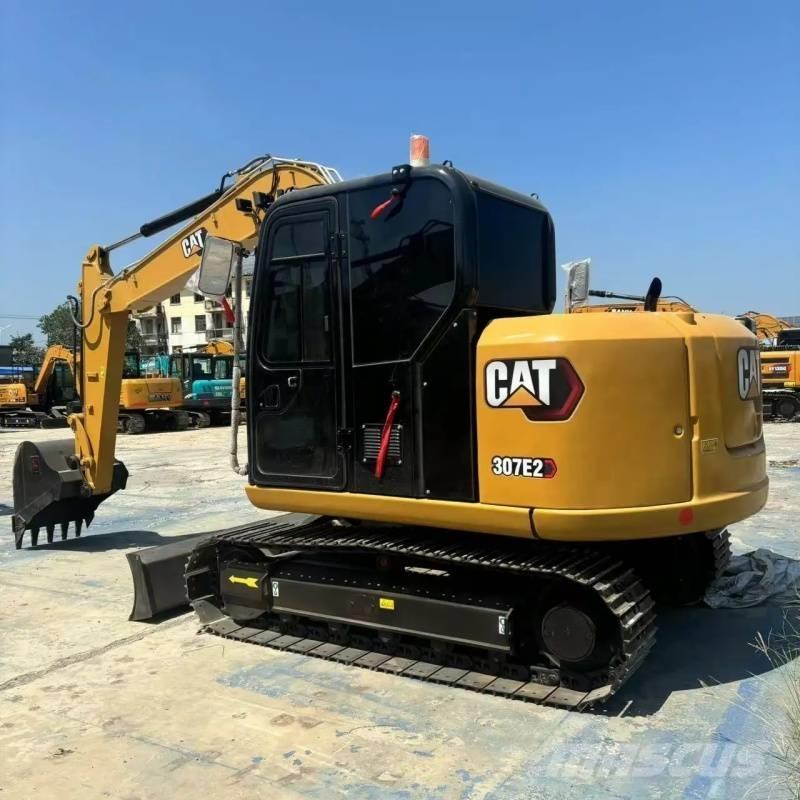 CAT 307E Paletli ekskavatörler