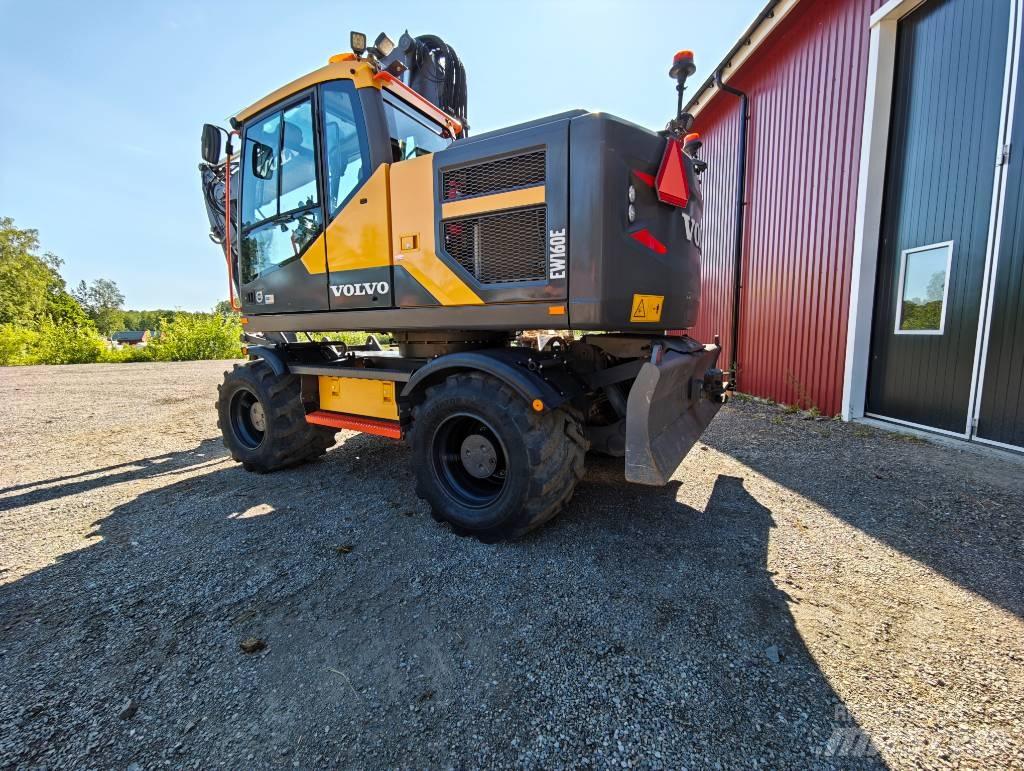 Volvo EW160E Lastik tekerli ekskavatörler