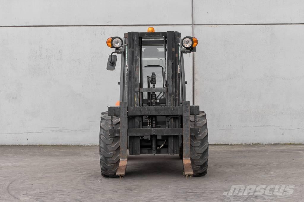 Ausa C 250 H X4 Dizel forkliftler