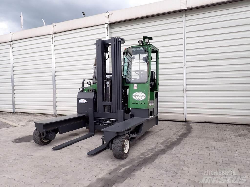 Combilift C4500 Sideloader - dört yönlü forkliftler