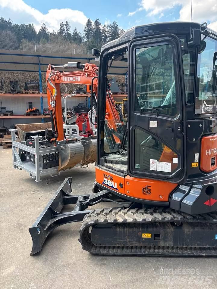 Hitachi ZX38U P-Line Mini ekskavatörler, 7 tona dek